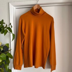 🚫sold🚫 Burnt Orange Turtleneck Shirt